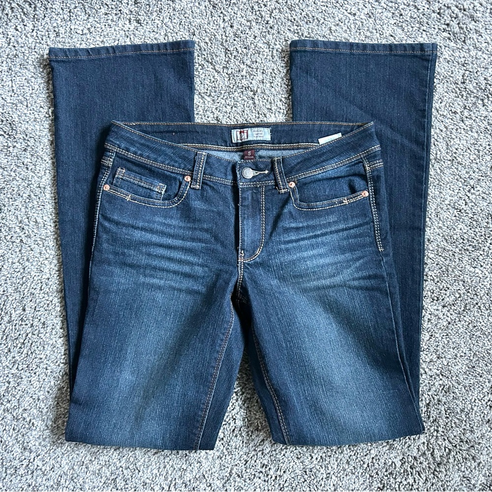 Y2K l.e.i. ashley low rise slim boot size 5
